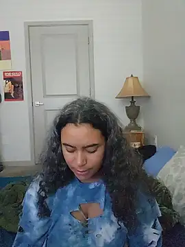 cinnaminnie online show from 06/01/26, 05:34