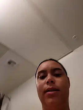 cinnaminnie online show from 02/14/26, 06:30