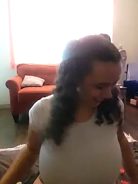 cinnaminnie online show from 04/05/26, 11:33