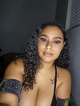 cinnaminnie online show from 01/10/26, 01:01