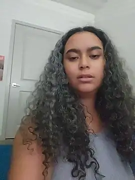 cinnaminnie online show from 07/08/26, 07:03