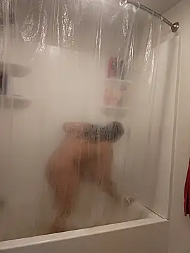 cinnaminnie online show from 09/27/25, 05:19