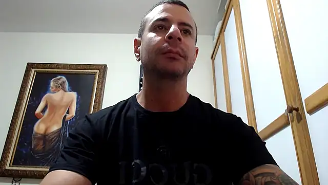 Snapshot of nicolay_74 chatting on 10/06/25, 03:24 nicolay 74 online show from 10/06/25, 03:24