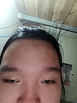 Thomgdee online show from 10/09/25, 12:33