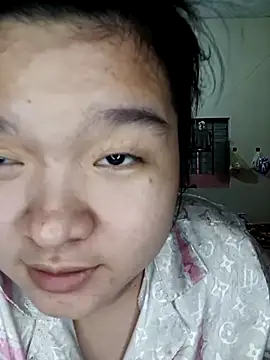 Thomgdee online show from 10/29/25, 06:45