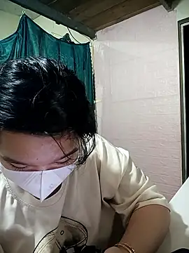 Snapshot of Thomgdee chatting on 05/09/26, 07:23 Thomgdee online show from 05/09/26, 07:23