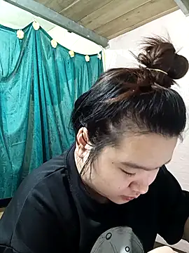 Thomgdee online show from 04/02/26, 01:57