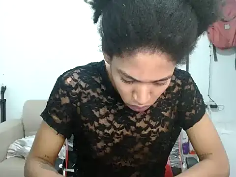 miriam775 online show from 09/25/25, 11:16