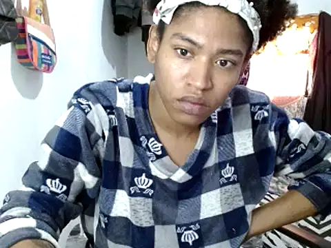 miriam775 online show from 03/17/25, 01:39