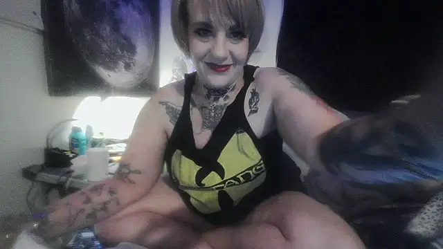Hunniebunnie78 online show from 06/27/26, 01:44