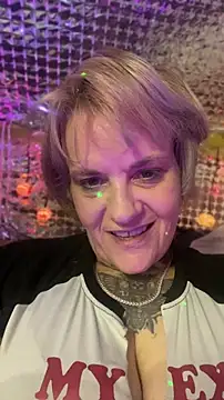 Hunniebunnie78 online show from 06/28/26, 04:19