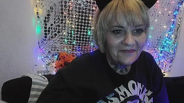 Hunniebunnie78 online show from 07/19/26, 02:31