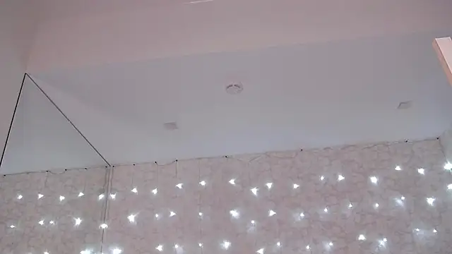 Snapshot of Evapeach_ chatting on 01/19/25, 10:17 Evapeach online show from 01/19/25, 10:17