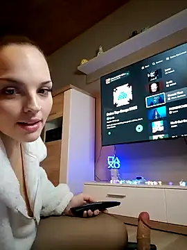 Snapshot of Jujuicy_97 chatting on 01/15/25, 07:48 Jujuicy 97 online show from 01/15/25, 07:48