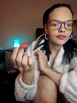 Snapshot of Jujuicy_97 chatting on 03/20/25, 05:46 Jujuicy 97 online show from 03/20/25, 05:46