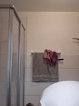 Jujuicy 97 online show from 02/27/26, 07:03