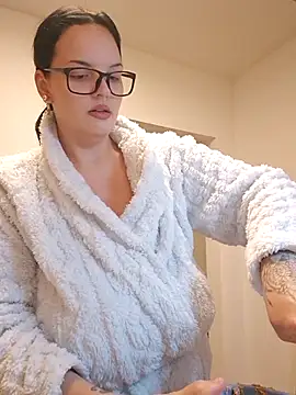 Jujuicy 97 online show from 12/01/25, 06:53