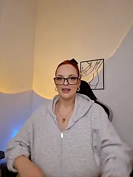 Jujuicy 97 online show from 02/22/26, 11:45