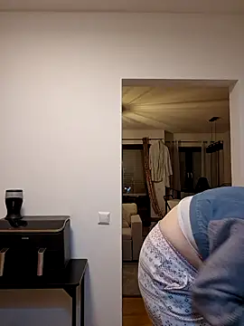 Jujuicy 97 online show from 01/08/26, 05:08