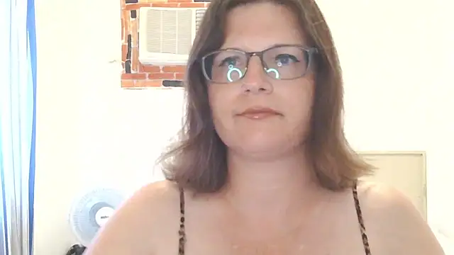 CrimsonMistress online show from 04/17/26, 10:45