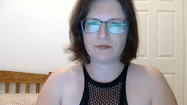 CrimsonMistress online show from 12/20/25, 10:23