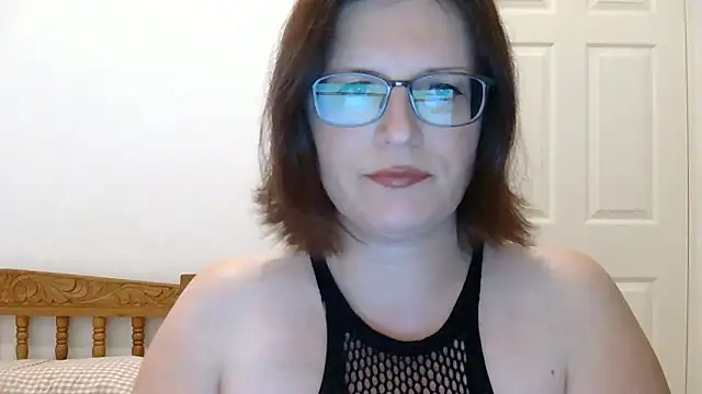 CrimsonMistress online show from 12/16/25, 10:25