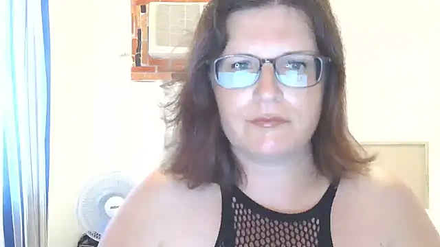 CrimsonMistress online show from 05/01/26, 10:37