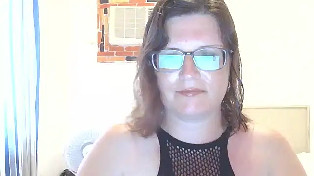 CrimsonMistress online show from 04/27/26, 10:41
