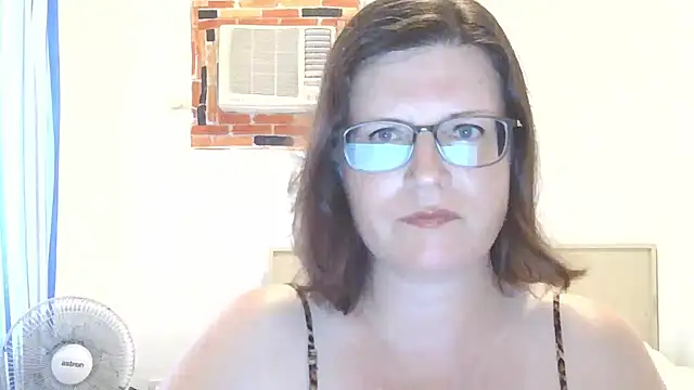 CrimsonMistress online show from 04/03/26, 10:49