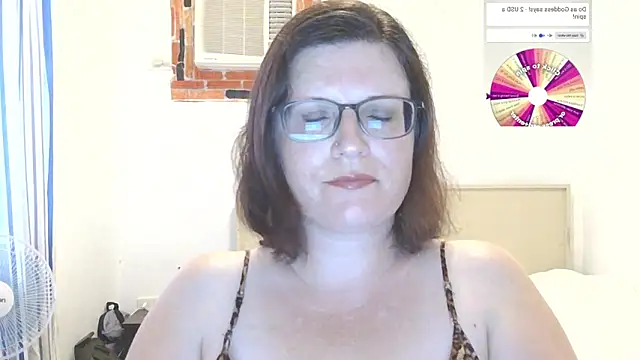 CrimsonMistress online show from 01/11/26, 10:49