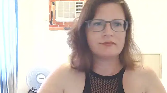CrimsonMistress online show from 05/03/26, 10:46