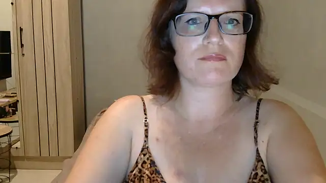 CrimsonMistress online show from 09/13/25, 10:10