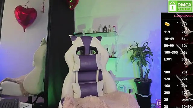 natashaanurak online show from 02/24/25, 01:13