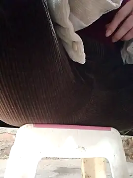 JasminePham online show from 03/04/25, 01:23