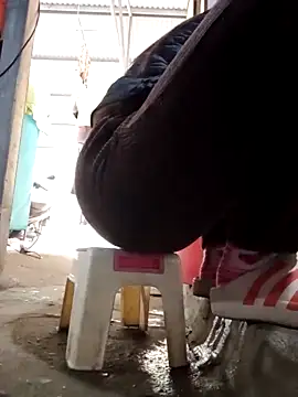 JasminePham online show from 03/10/25, 01:23