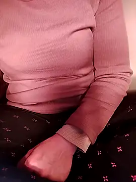 JasminePham online show from 01/08/26, 05:19