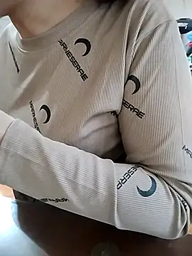 JasminePham online show from 11/17/25, 12:58