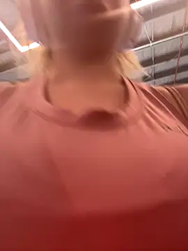 Snapshot of brooklynivy chatting on 10/09/25, 07:09 brooklynivy online show from 10/09/25, 07:09