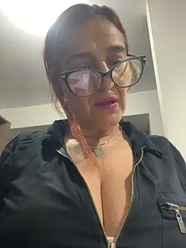 anastasia and jordan online show from 02/24/26, 10:05