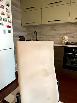 Cute Hot Alice online show from 12/05/25, 10:25