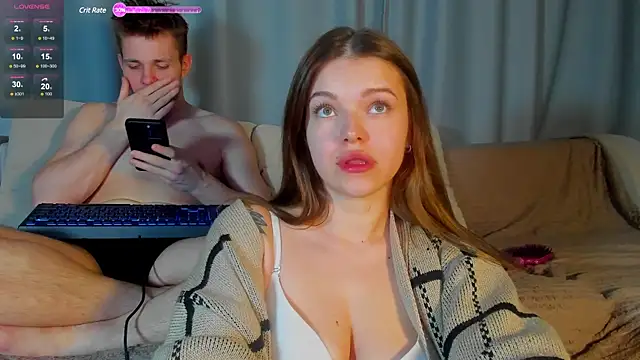 Snapshot of Kinky_Secrets chatting on 03/04/25, 06:07 Kinky Secrets online show from 03/04/25, 06:07