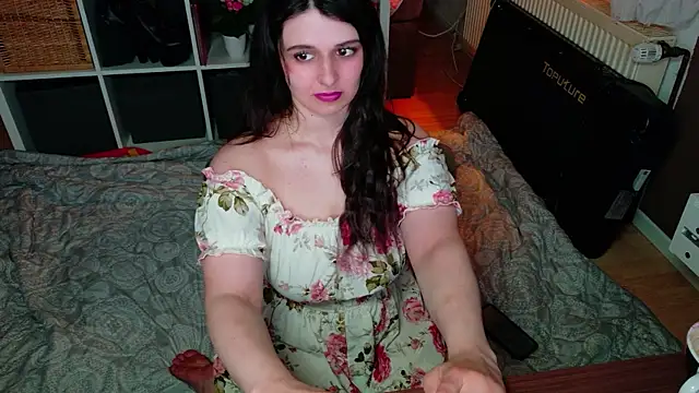 Snapshot of jenna-sxy19 chatting on 04/28/26, 11:58 jenna-sxy19 online show from 04/28/26, 11:58