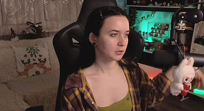 KiraLiLime online show from 01/06/26, 06:01