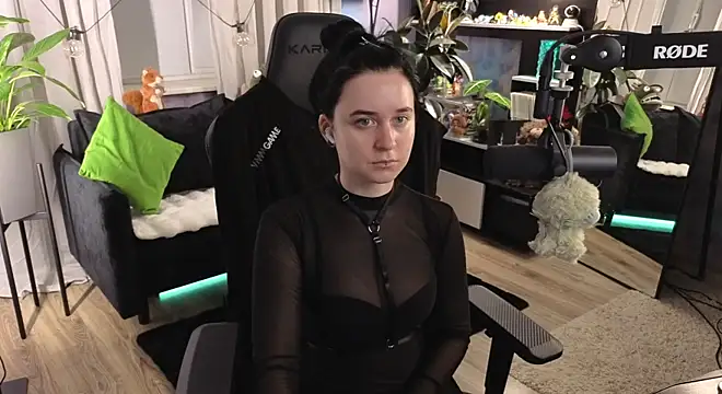 KiraLiLime online show from 04/09/26, 05:30