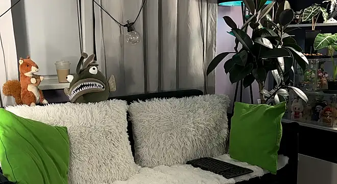 KiraLiLime online show from 04/17/26, 08:33