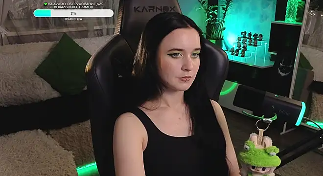 KiraLiLime online show from 09/28/25, 06:04