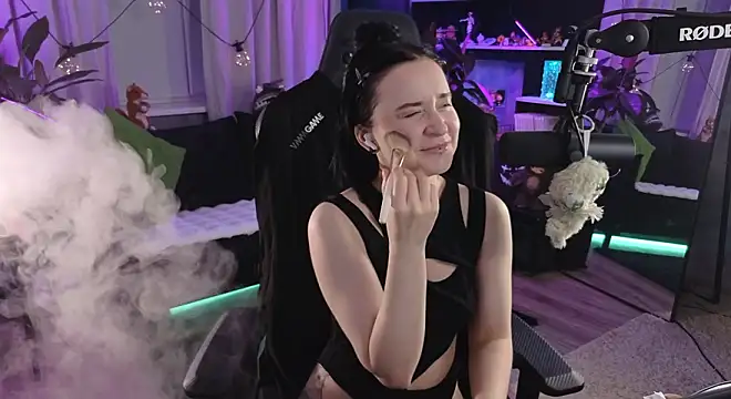 KiraLiLime online show from 03/21/26, 06:45