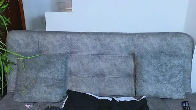 Snapshot of Lorenne_Miller chatting on 03/18/25, 05:12 Lorenne Miller online show from 03/18/25, 05:12