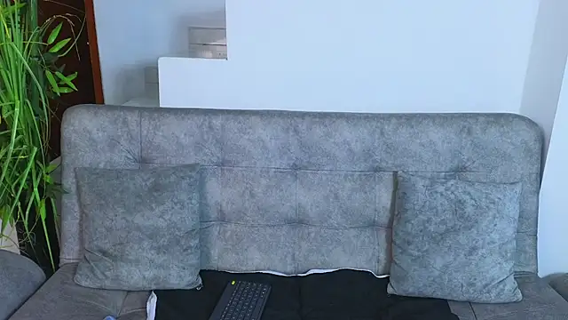 Snapshot of Lorenne_Miller chatting on 03/18/25, 02:08 Lorenne Miller online show from 03/18/25, 02:08