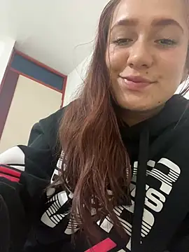  KarolSmith online show from 02/06/25, 04:10